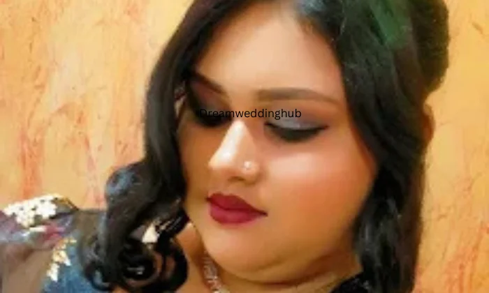 Makeover By Jhilik  Beauty Academy